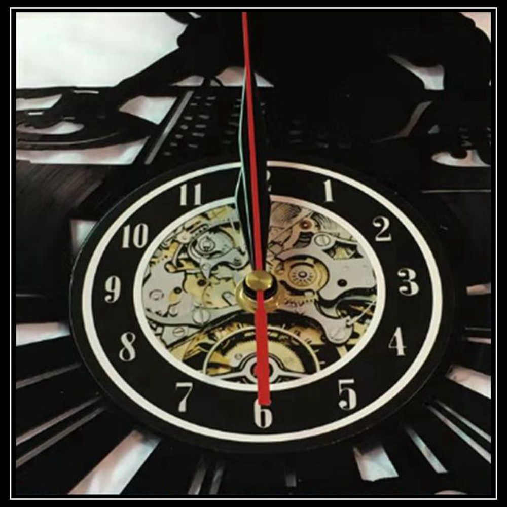 Art Vinyl Record Wall Clock